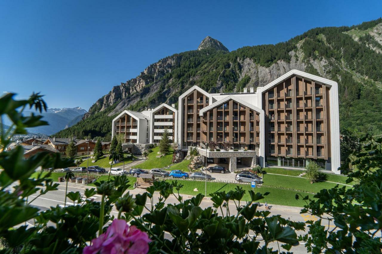 Th Courmayeur Exterior photo