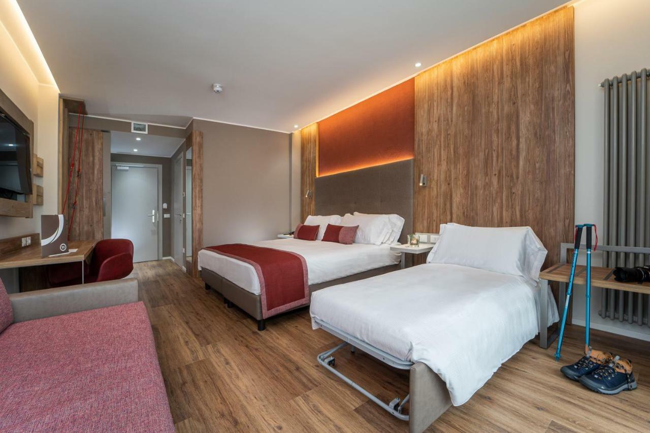 Th Courmayeur Exterior photo